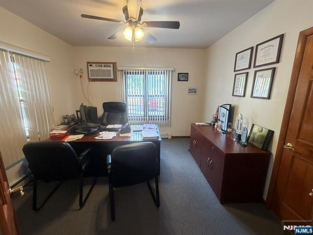 17 Winant Avenue, Ridgefield Park, NJ 07660