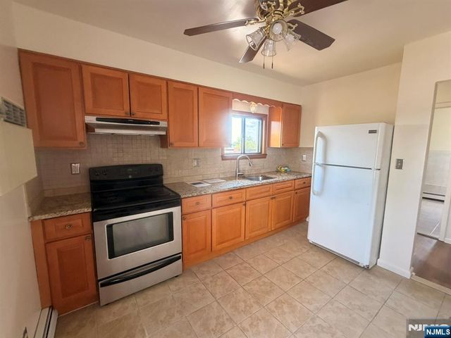 17 Winant Avenue, Ridgefield Park, NJ 07660