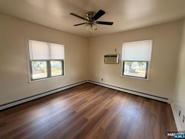 17 Winant Avenue, Ridgefield Park, NJ 07660