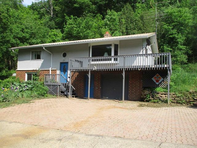 E4579 County Road GG, Hillpoint, WI 53937