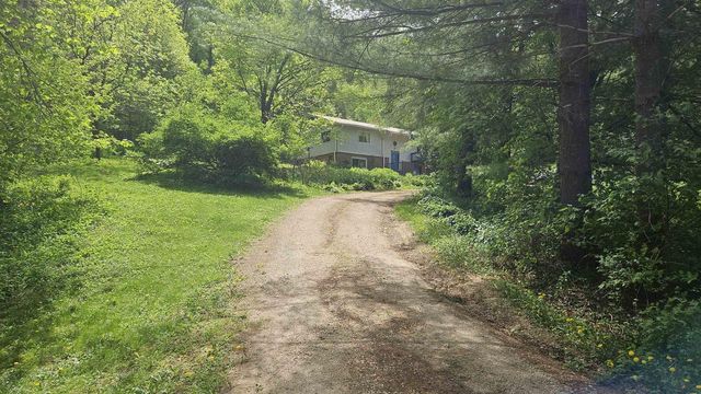 E4579 County Road GG, Hillpoint, WI 53937