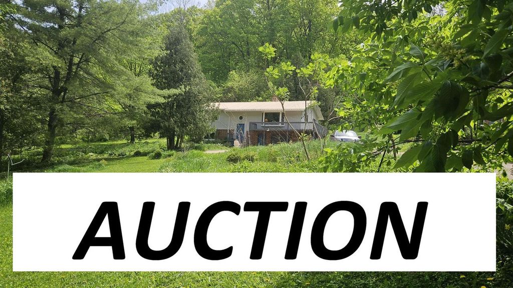 E4579 County Road GG, Hillpoint, WI 53937