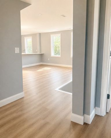 466 Plymouth St 2, Abington, MA 02351