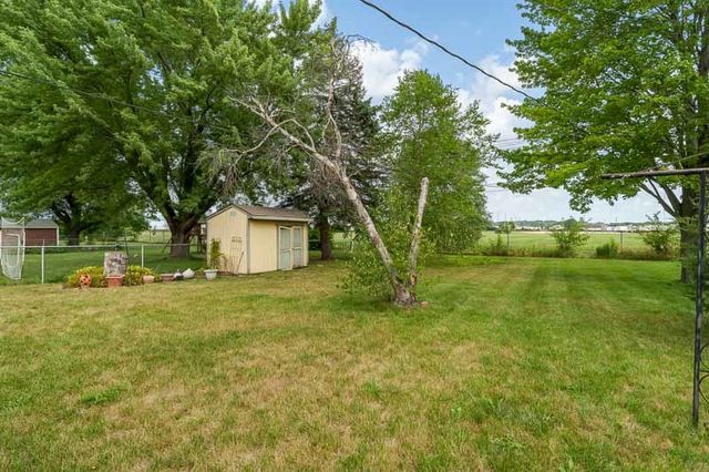 6225 BROWNS Parkway, Loves Park, IL 61111
