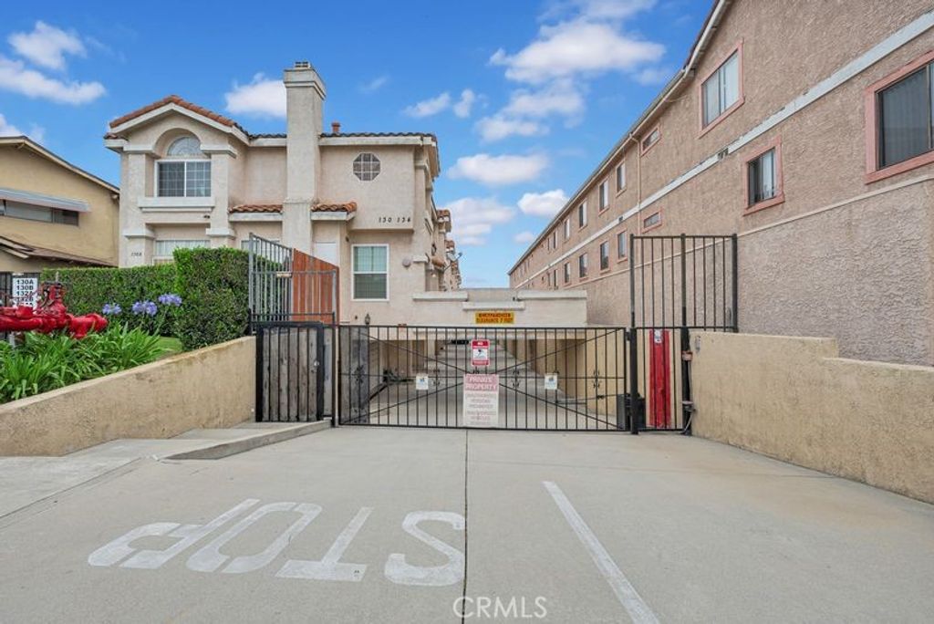 132 N Atlantic Blvd A, Alhambra, CA 91801