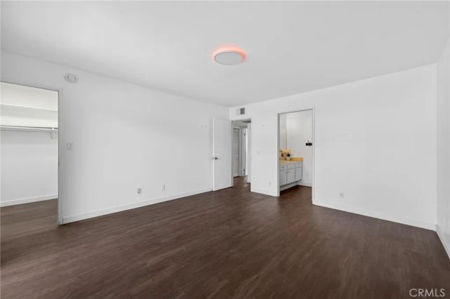 13243 Vanowen 2, North Hollywood, CA 91605