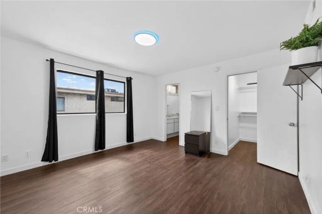 13243 Vanowen 2, North Hollywood, CA 91605