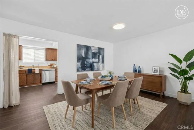 13243 Vanowen 2, North Hollywood, CA 91605