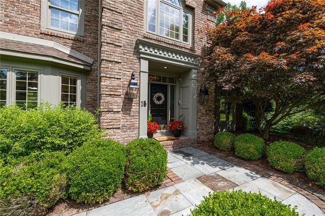 15 Sunrise Park, Pittsford, NY 14534