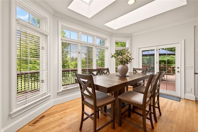15 Sunrise Park, Pittsford, NY 14534