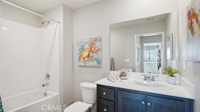 31167 Southern Oak Drive, Winchester, CA 92596