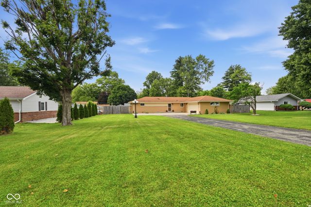 9940 W Sunset Lane, Elwood, IN 46036