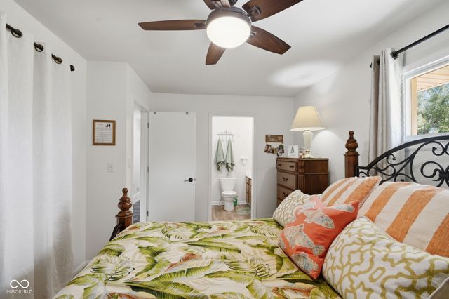 9940 W Sunset Lane, Elwood, IN 46036