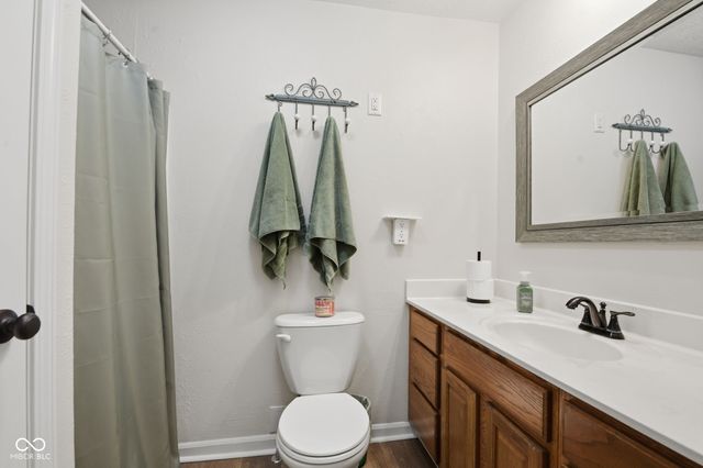 9940 W Sunset Lane, Elwood, IN 46036