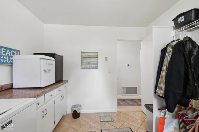9940 W Sunset Lane, Elwood, IN 46036