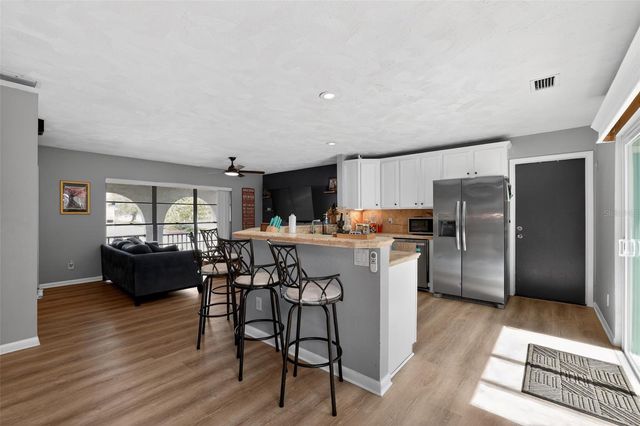 4628 CLOVERLAWN DRIVE, Tampa, FL 33624