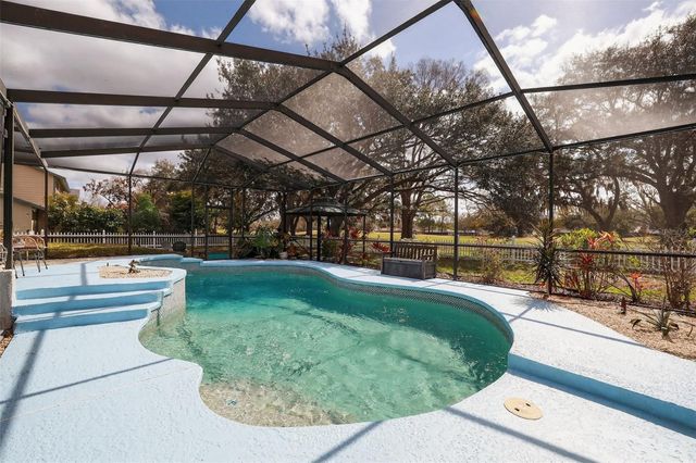 4628 CLOVERLAWN DRIVE, Tampa, FL 33624