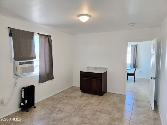 34233 W Sahuaro Street, Tonopah, AZ 85354