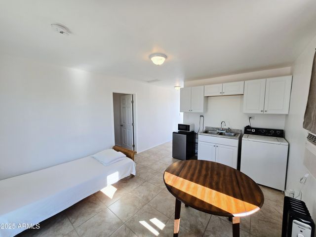 34233 W Sahuaro Street, Tonopah, AZ 85354