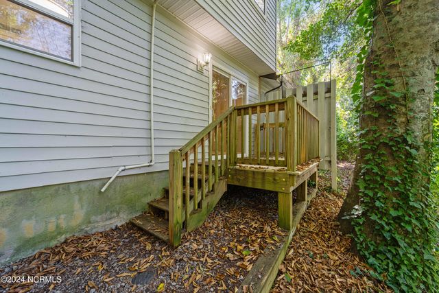 9 S Onsville Place, Jacksonville, NC 28546