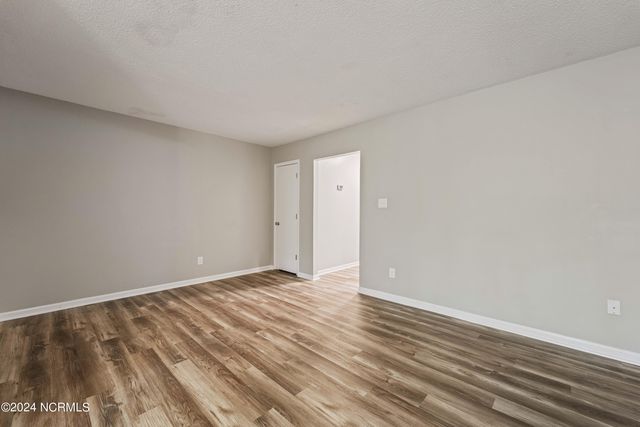 9 S Onsville Place, Jacksonville, NC 28546