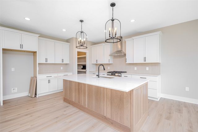 120 NW Ashley Court, Waukee, IA 50263