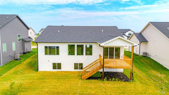 120 NW Ashley Court, Waukee, IA 50263
