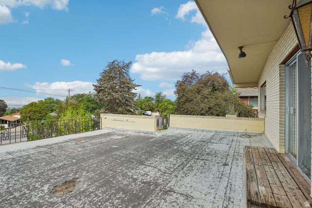 1865 S FOOTHILL DR, Salt Lake City, UT 84108