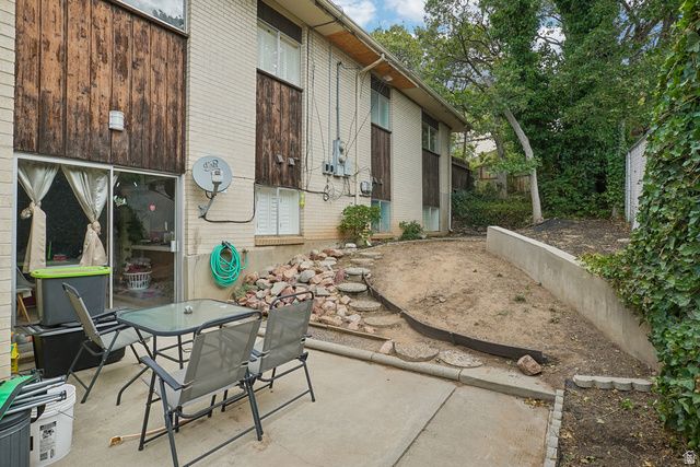 1865 S FOOTHILL DR, Salt Lake City, UT 84108