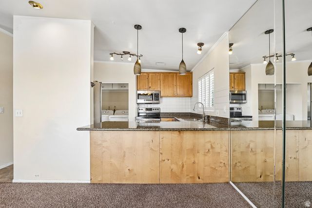 1865 S FOOTHILL DR, Salt Lake City, UT 84108