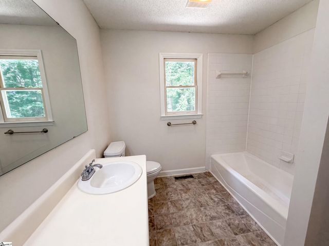335 Dill Circle, Landrum, SC 29356