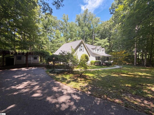 335 Dill Circle, Landrum, SC 29356