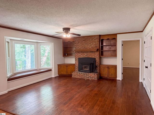 335 Dill Circle, Landrum, SC 29356