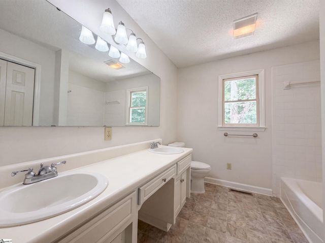 335 Dill Circle, Landrum, SC 29356