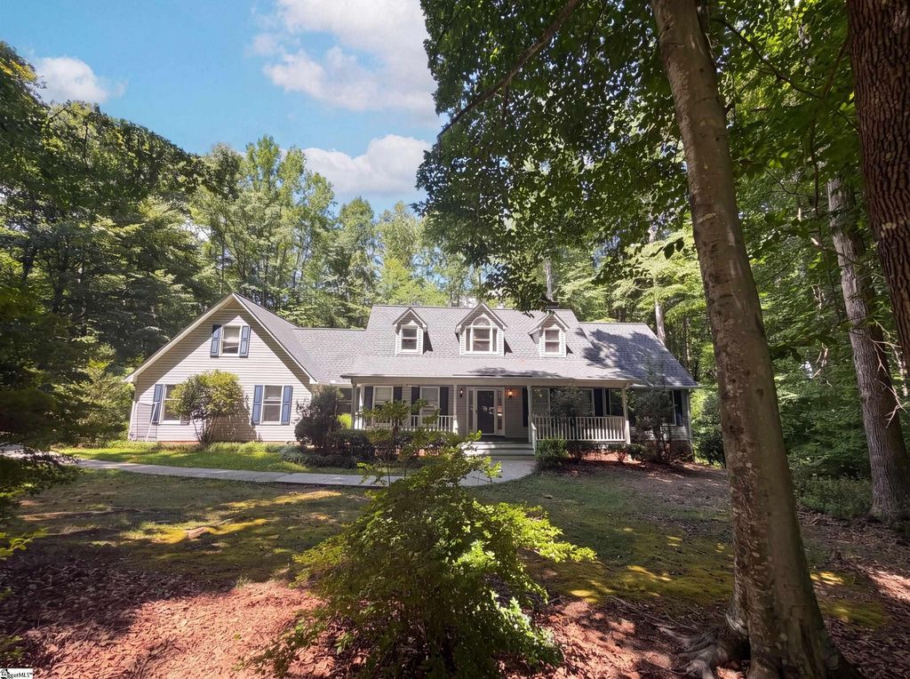 335 Dill Circle, Landrum, SC 29356