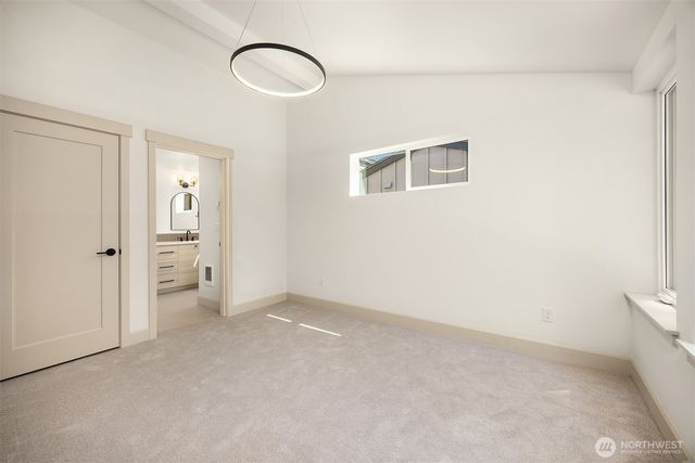 1257 NE 100th Street, Seattle, WA 98125