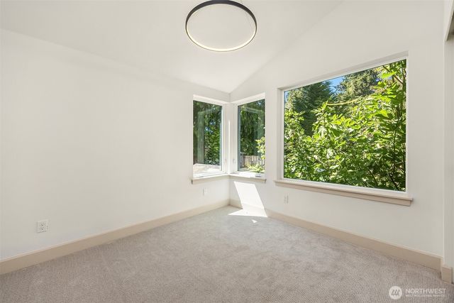1257 NE 100th Street, Seattle, WA 98125