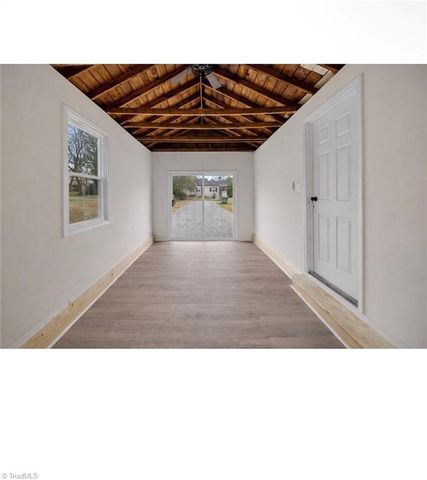 1422 Valley Ridge Drive, High Point, NC 27260