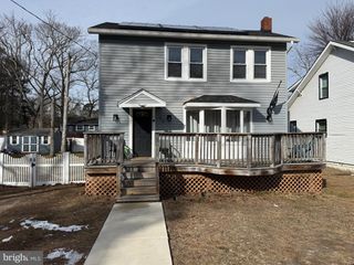 30 OVERINGTON AVE, Clementon, NJ 08021