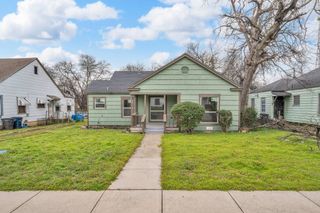 812 E Robert Street, Fort Worth, TX 76104