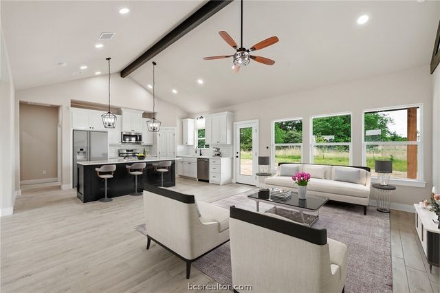 4432 Collton Lane, Franklin, TX 77856
