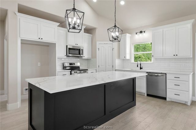 4432 Collton Lane, Franklin, TX 77856