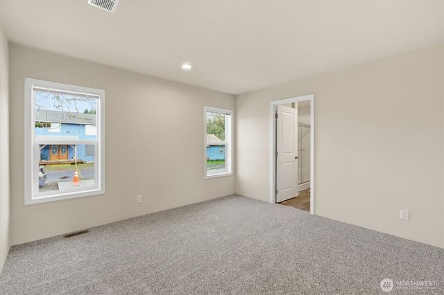 601 Helton Street, Castle Rock, WA 98611