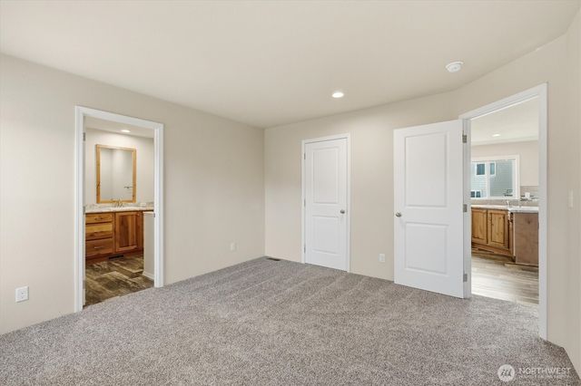 601 Helton Street, Castle Rock, WA 98611