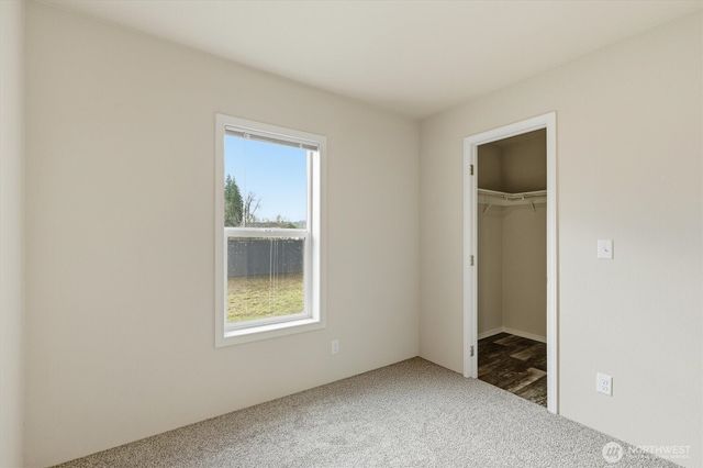 601 Helton Street, Castle Rock, WA 98611