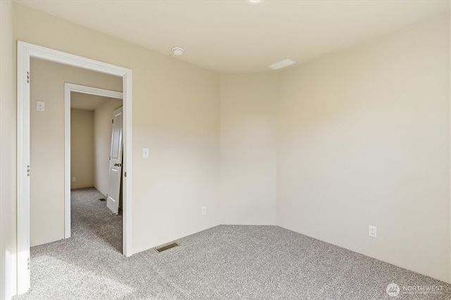601 Helton Street, Castle Rock, WA 98611