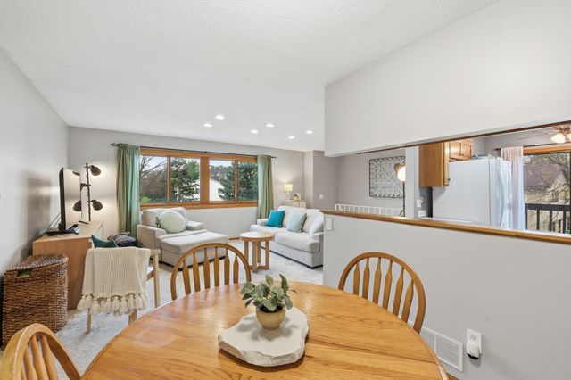 4289 Centerville Road, Vadnais Heights, MN 55127