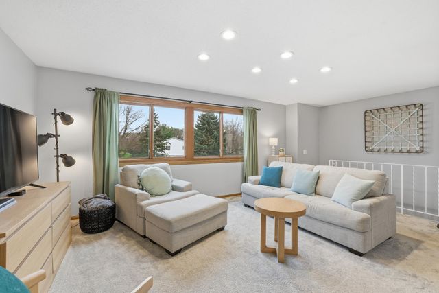 4289 Centerville Road, Vadnais Heights, MN 55127