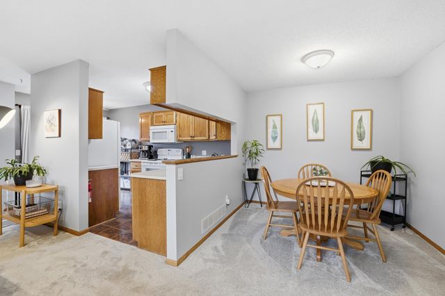 4289 Centerville Road, Vadnais Heights, MN 55127