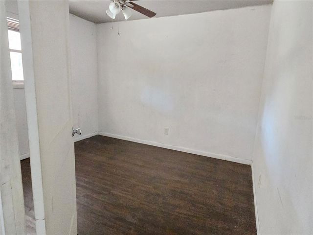 8090 E ROUND LAKE LOOP, Floral City, FL 34436